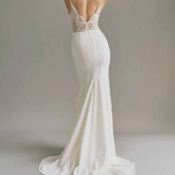 Laudae Bridal Sarajevo Wedding Dress - Brand New - Picture 2 of 5